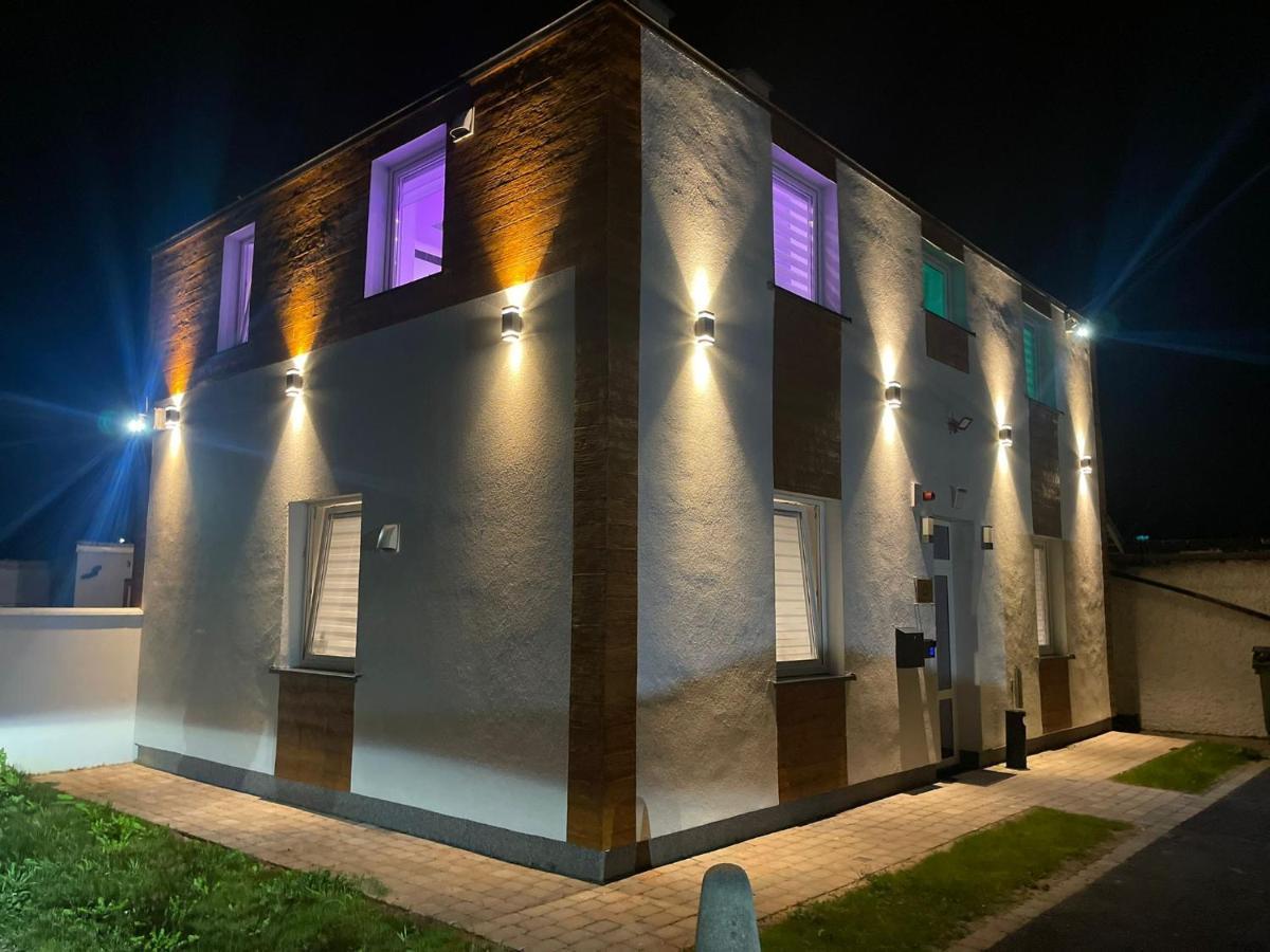 #4 Tgha Luxury One Bedroom Apartment In Athlone Esterno foto